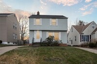 Building Photo - 9504 S Highland Ave