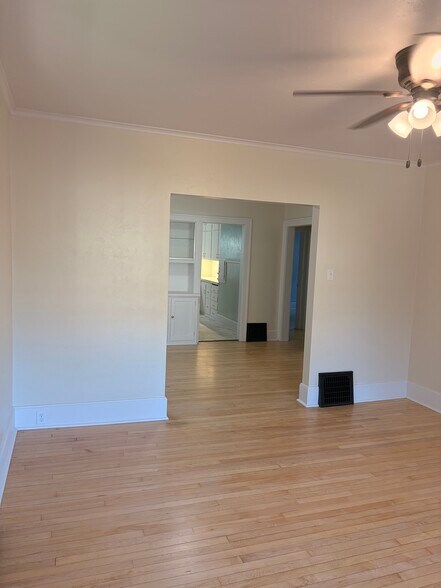 Building Photo - 2224 N 6th St