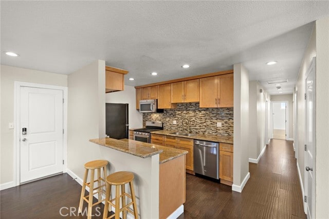 Building Photo - 16882 Ross Ln