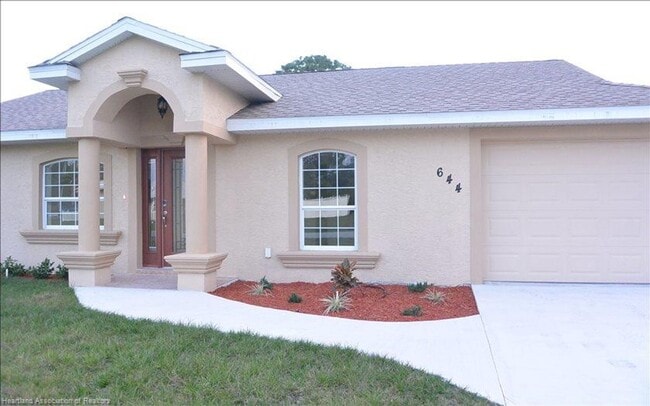 Primary Photo - Three Bedroom-Two Bath-Single Family home-...