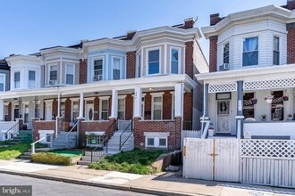 Building Photo - 551 E 38th St