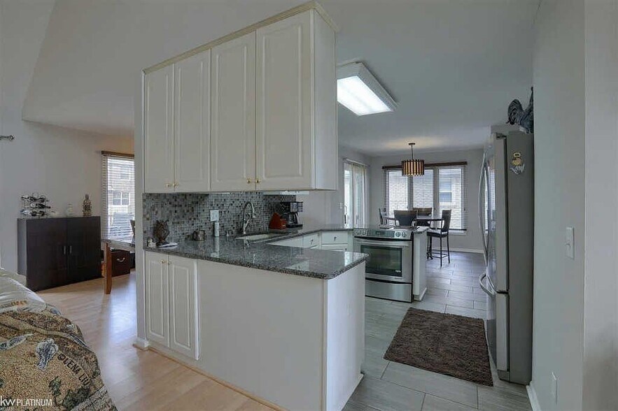 Building Photo - 53099 Pimpernil Ln