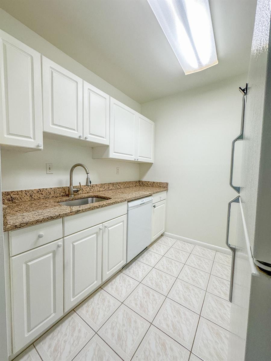 Building Photo - 4501 S Ocean Blvd