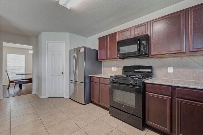 Building Photo - 3027 Upland Spring Trace