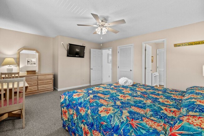 Building Photo - All Inclusive Seasonal Rental Available NOW-3/31/2026