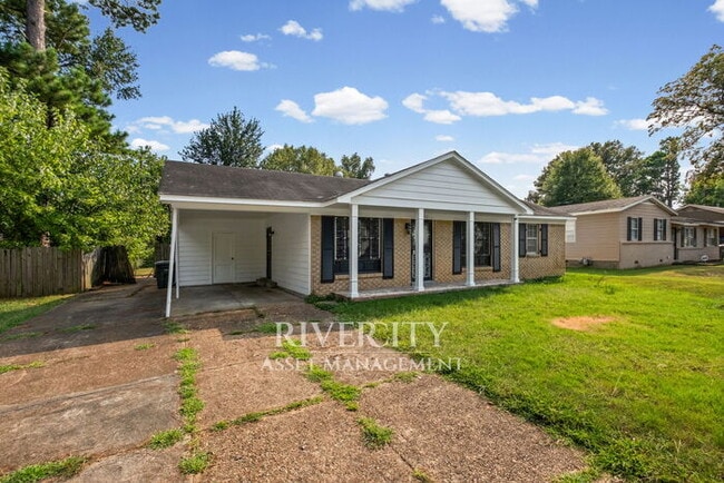 Building Photo - A Whitehaven Beauty!!!!! Section 8 Welcomed !!!!!