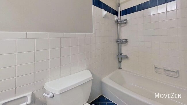 Building Photo - 5307 Pondfield Dr
