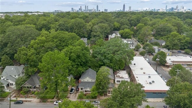Building Photo - 374 Clifton Rd NE