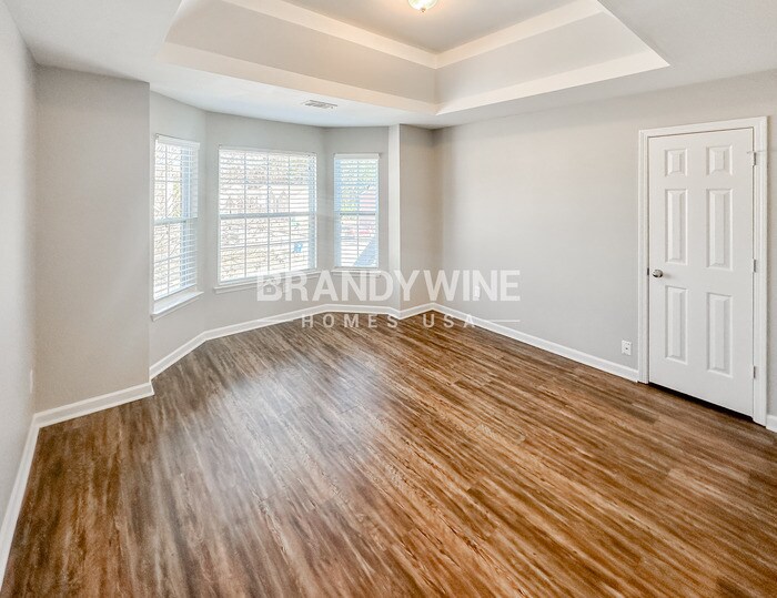 Building Photo - 6290 Shell Dr SW