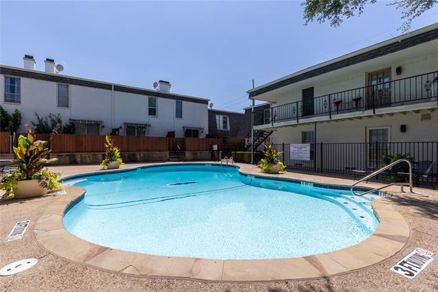 Building Photo - 904 S Weatherred Dr