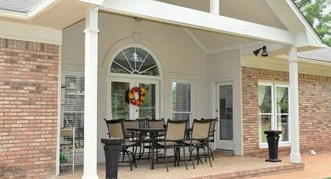 Building Photo - Maple Ridge Golf Community 4 Bedrooms 3 Bath