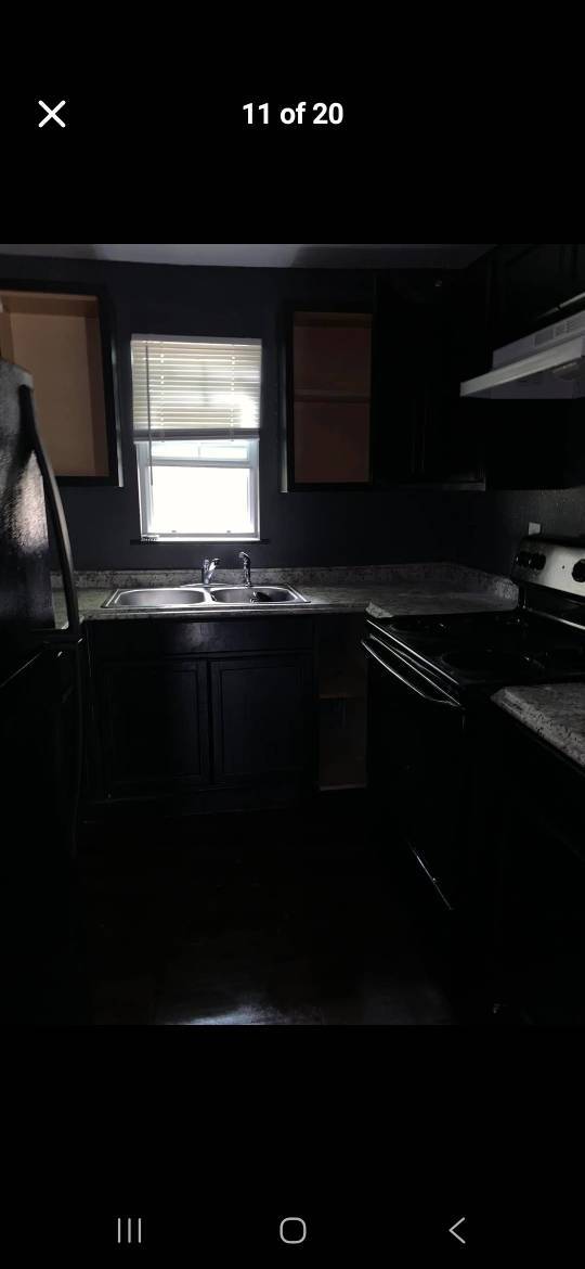 Building Photo - 1005 Defender St