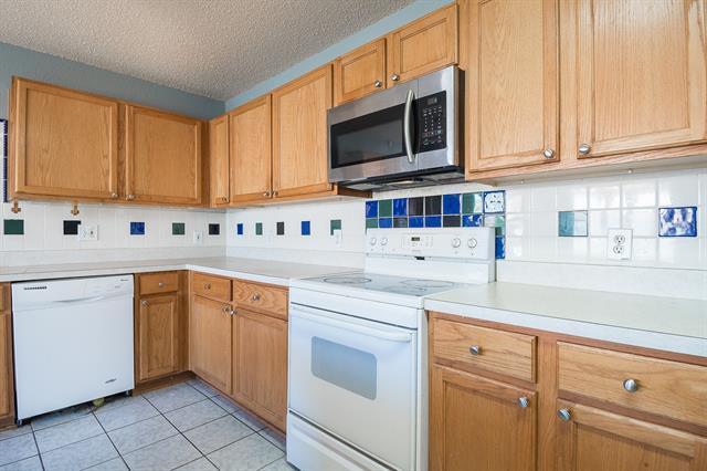 Building Photo - 4271 Cave Cove Ct
