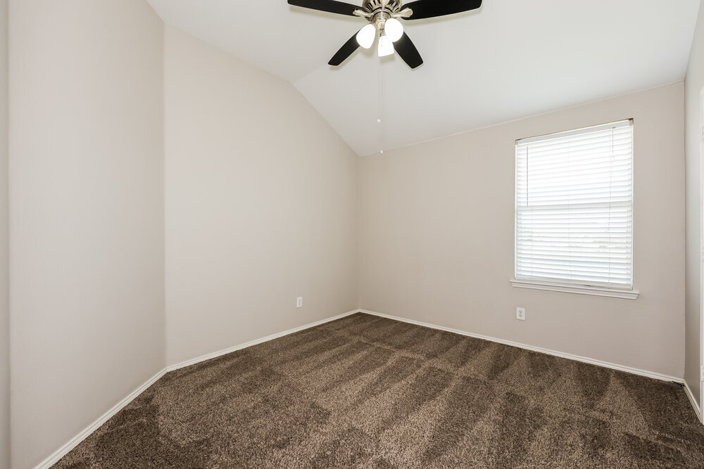 Building Photo - 9316 Liberty Crossing Dr