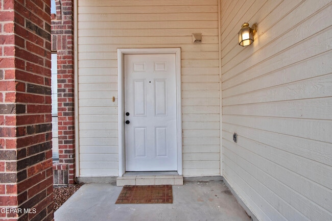 Building Photo - 11726 Stone Castle Dr