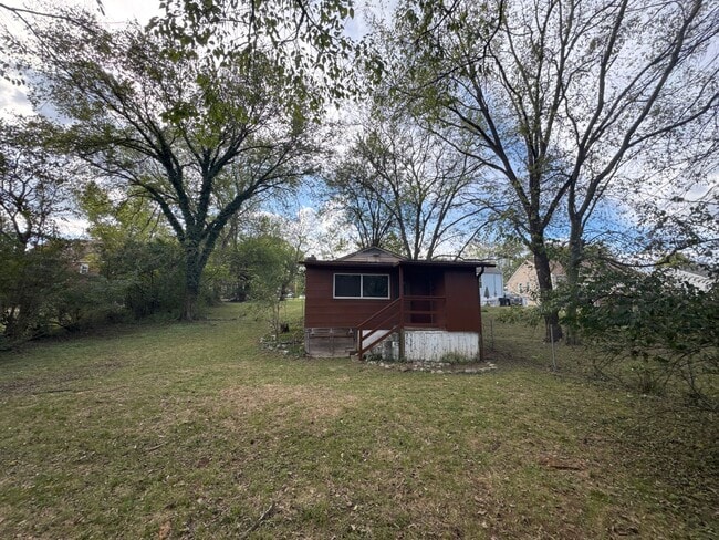 Building Photo - Remodeled Single-Family Gem in East Nashville