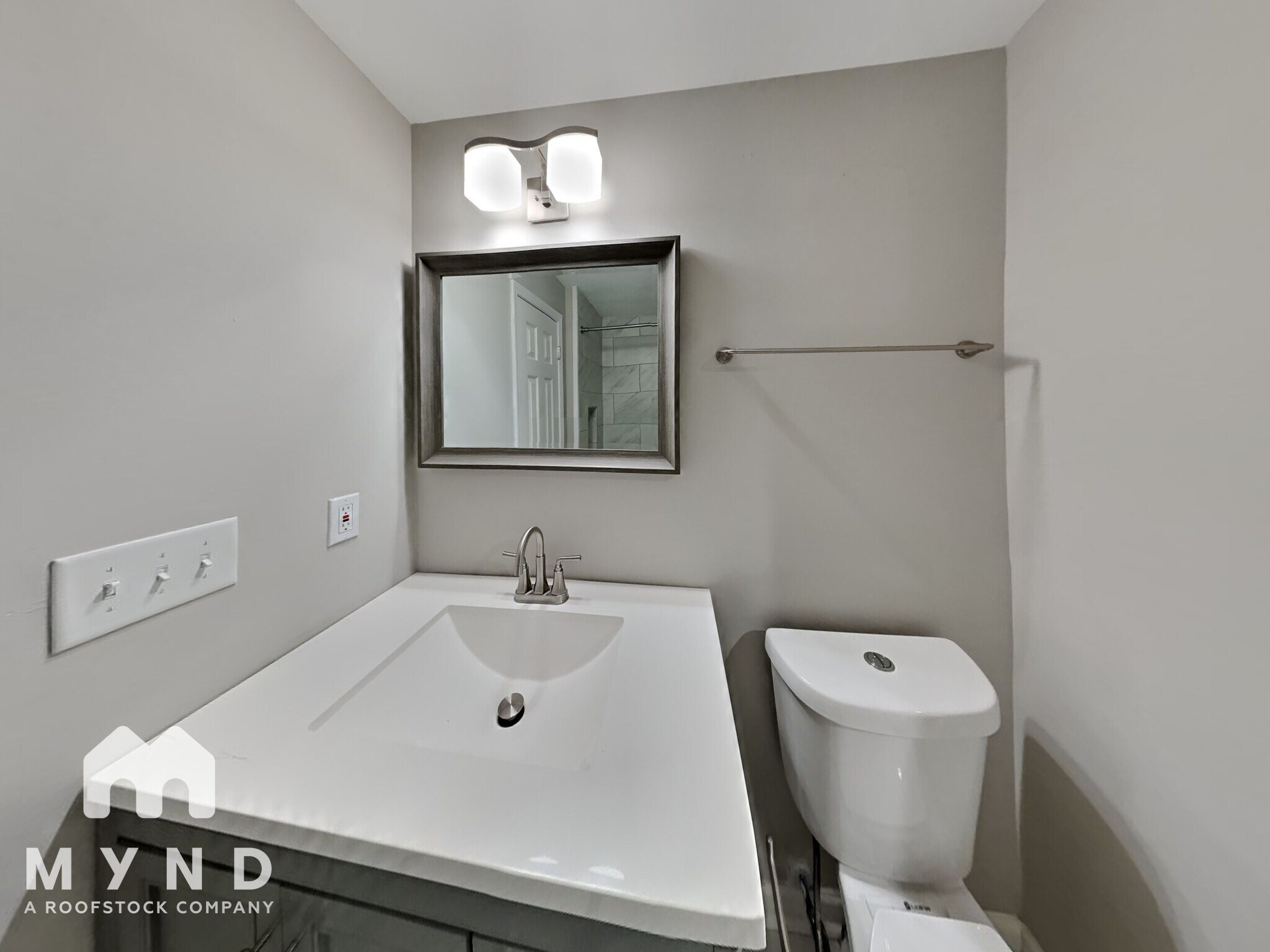 Building Photo - 963 Sims Ave NW