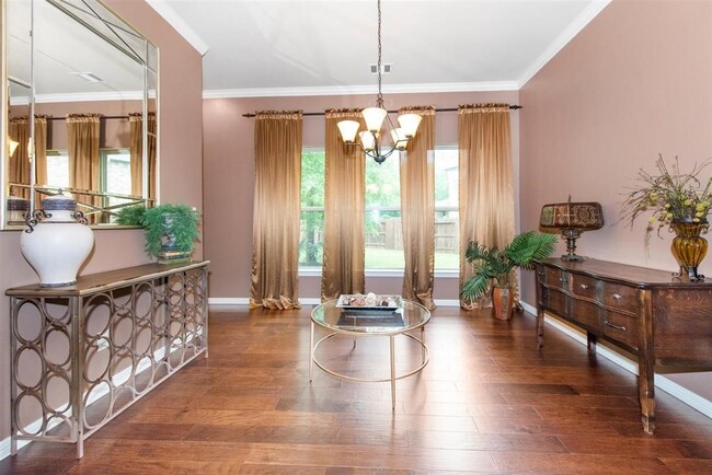 Building Photo - 8323 Floating Heart Ct