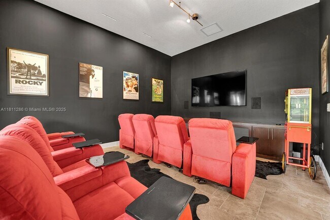 Building Photo - 5050 SW 166th Ave