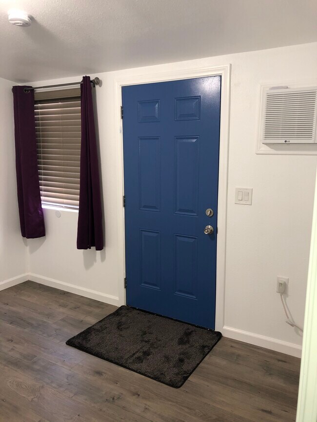 Inside room - 19915 Saticoy St