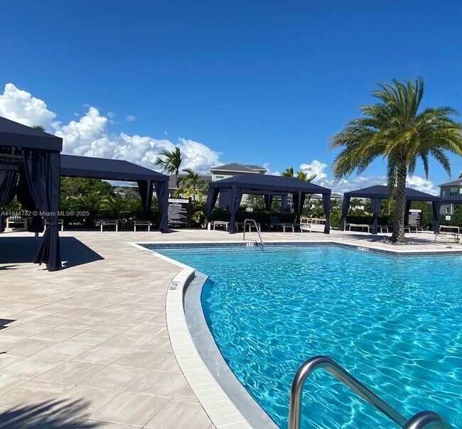 Building Photo - 7765 Wildflower Shores Dr