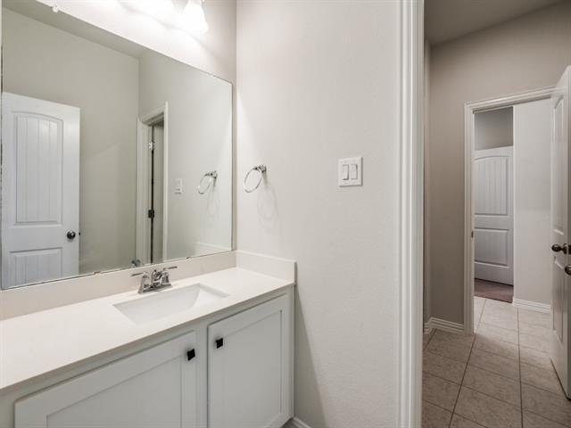 Building Photo - 2152 Bailey St