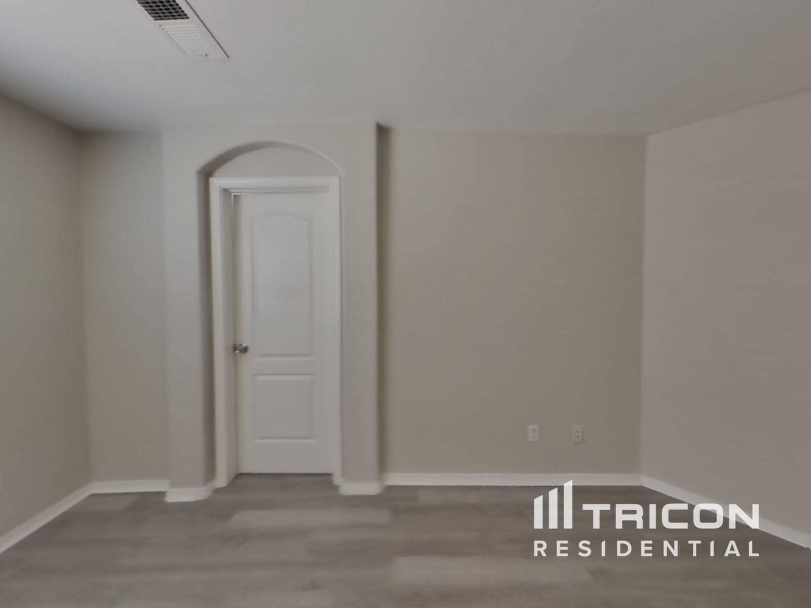 Building Photo - 9415 Cerro Largo Pl NW