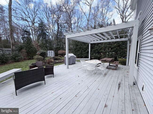 Building Photo - 6610 Cottontail Ct