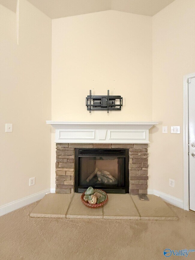 Building Photo - 235 Crab Orchard Dr