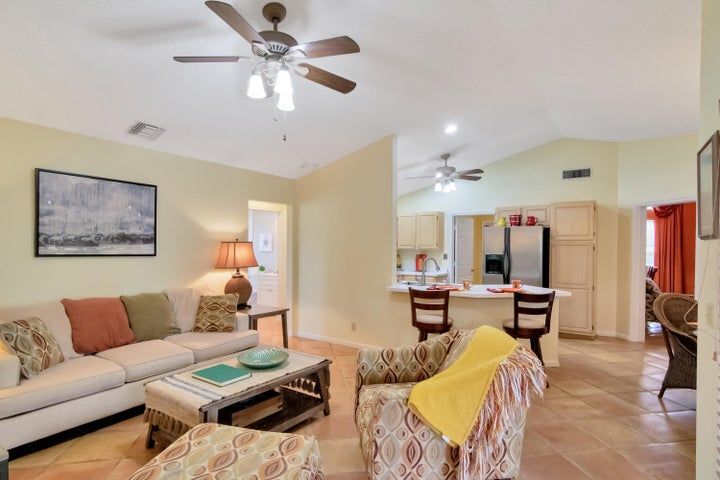 Building Photo - 13725 Folkestone Cir