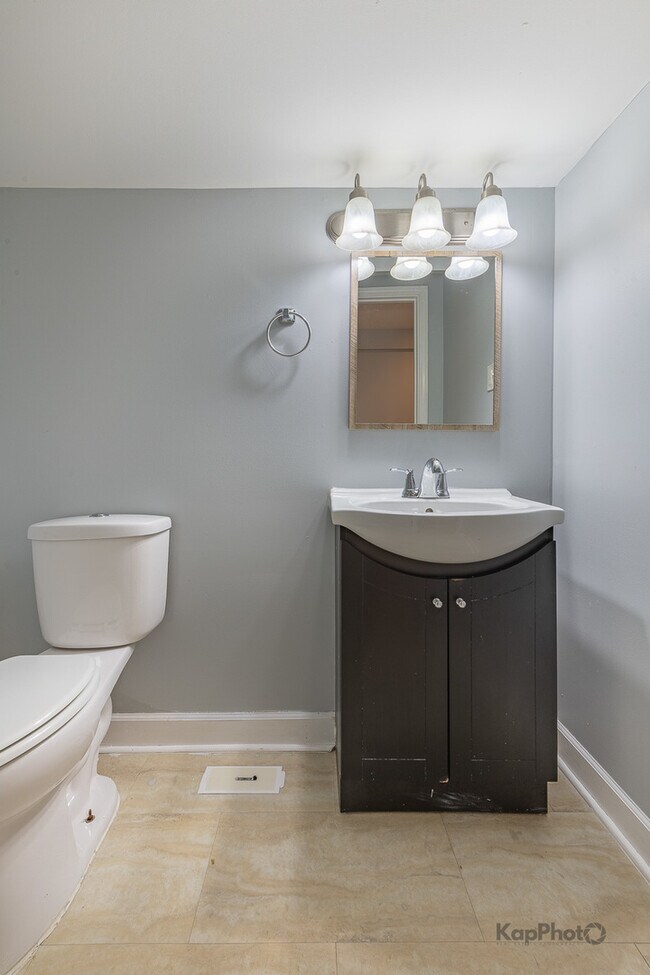 Building Photo - 7750 S Saginaw Ave