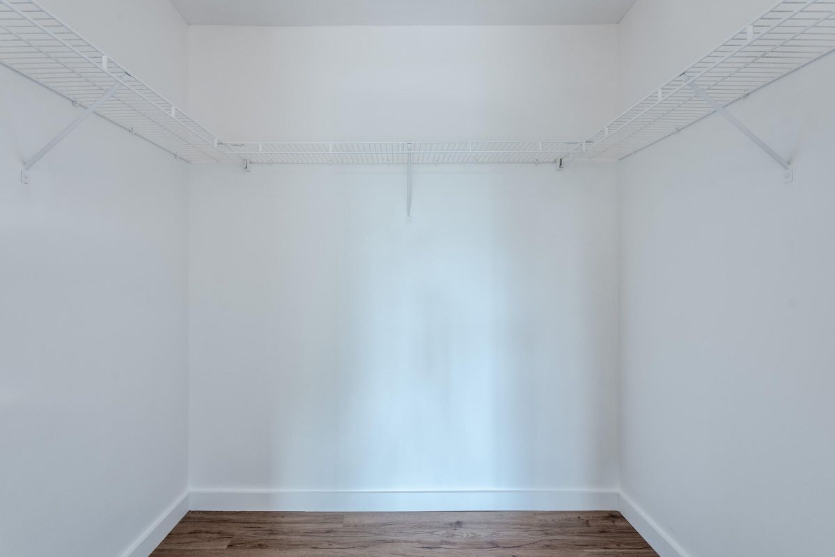 Building Photo - 4171 San Marino Blvd