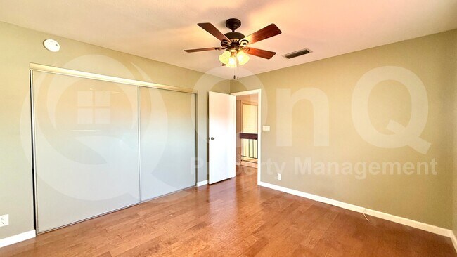 Building Photo - 5601 N 79th St