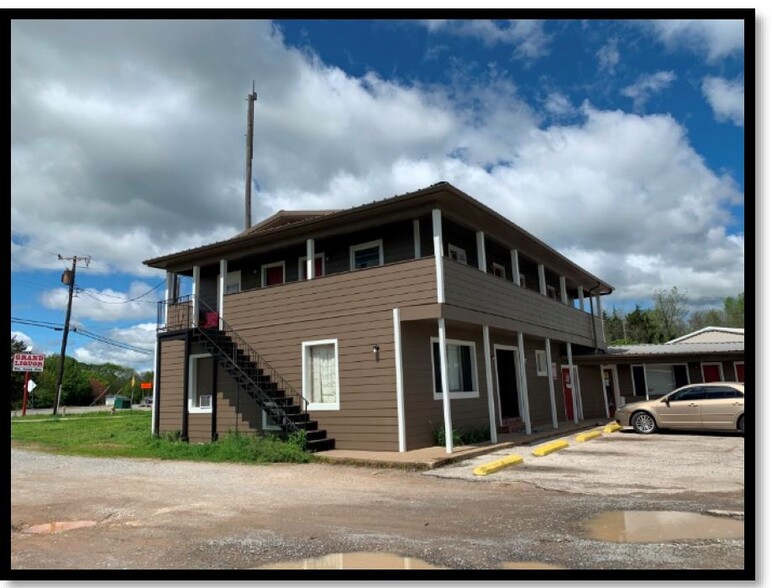 Building Photo - 4830 Adobe Ln