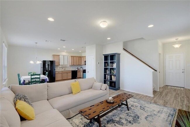 Building Photo - 218 Cascata Way