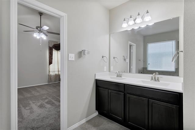 Building Photo - 11824 Kurth Dr