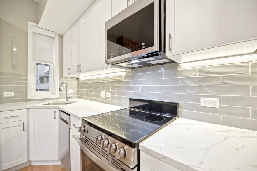 Building Photo - 459 Massachusetts Ave NW