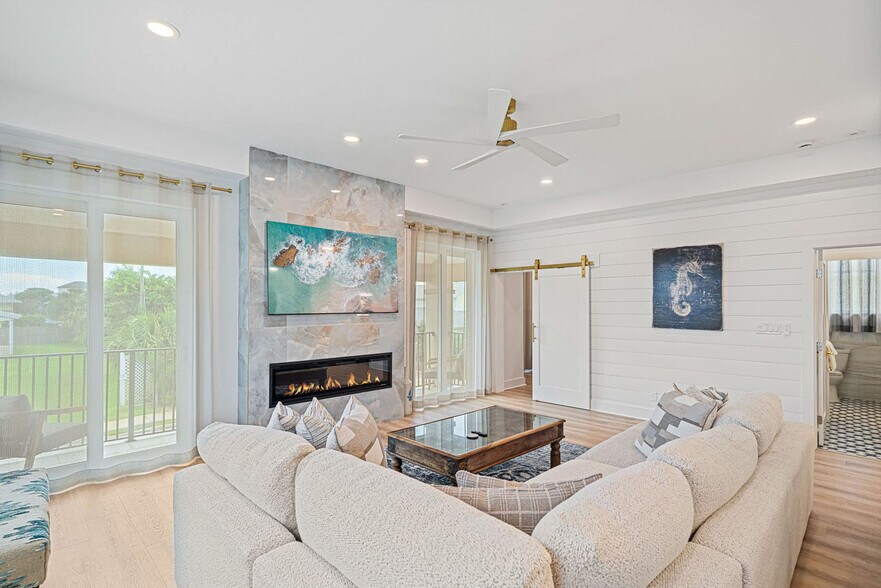 Building Photo - 20 St Francis Dr S