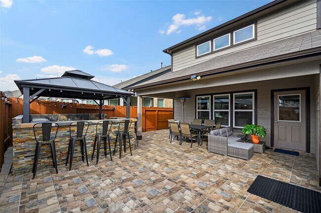 Building Photo - 2110 Artic Loon Dr