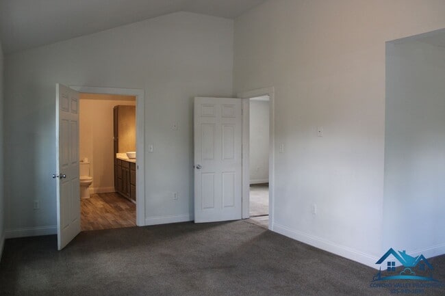 Building Photo - 1 Bed/1 Bath for Rent