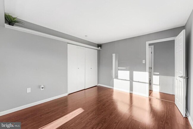 Building Photo - 444 N Armistead St