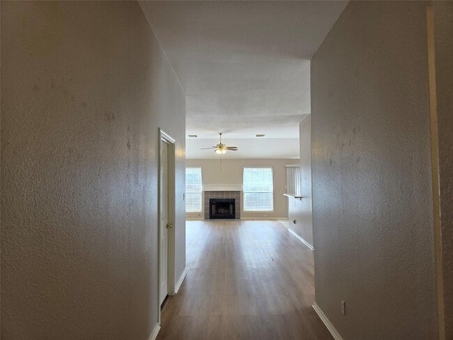 Building Photo - 14901 Sand Dollar Ct