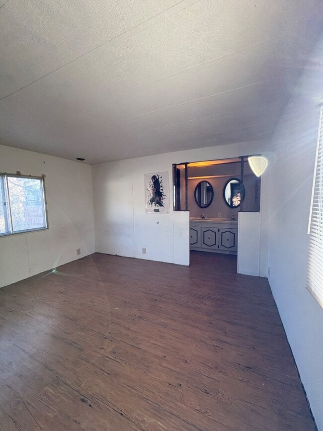 Building Photo - 3109 Switzer Rd