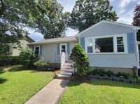 Building Photo - 9 Gregg St