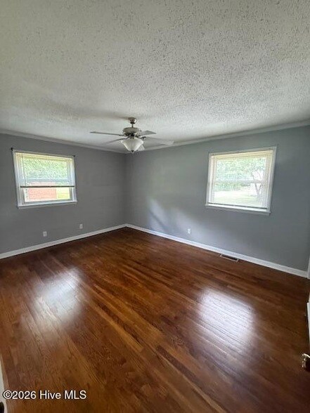 Building Photo - 406 Ketner Blvd