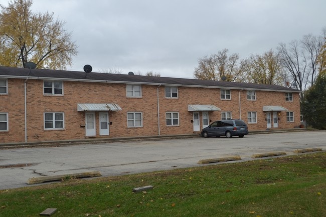 Building Photo - Bennett Street Townhomes
