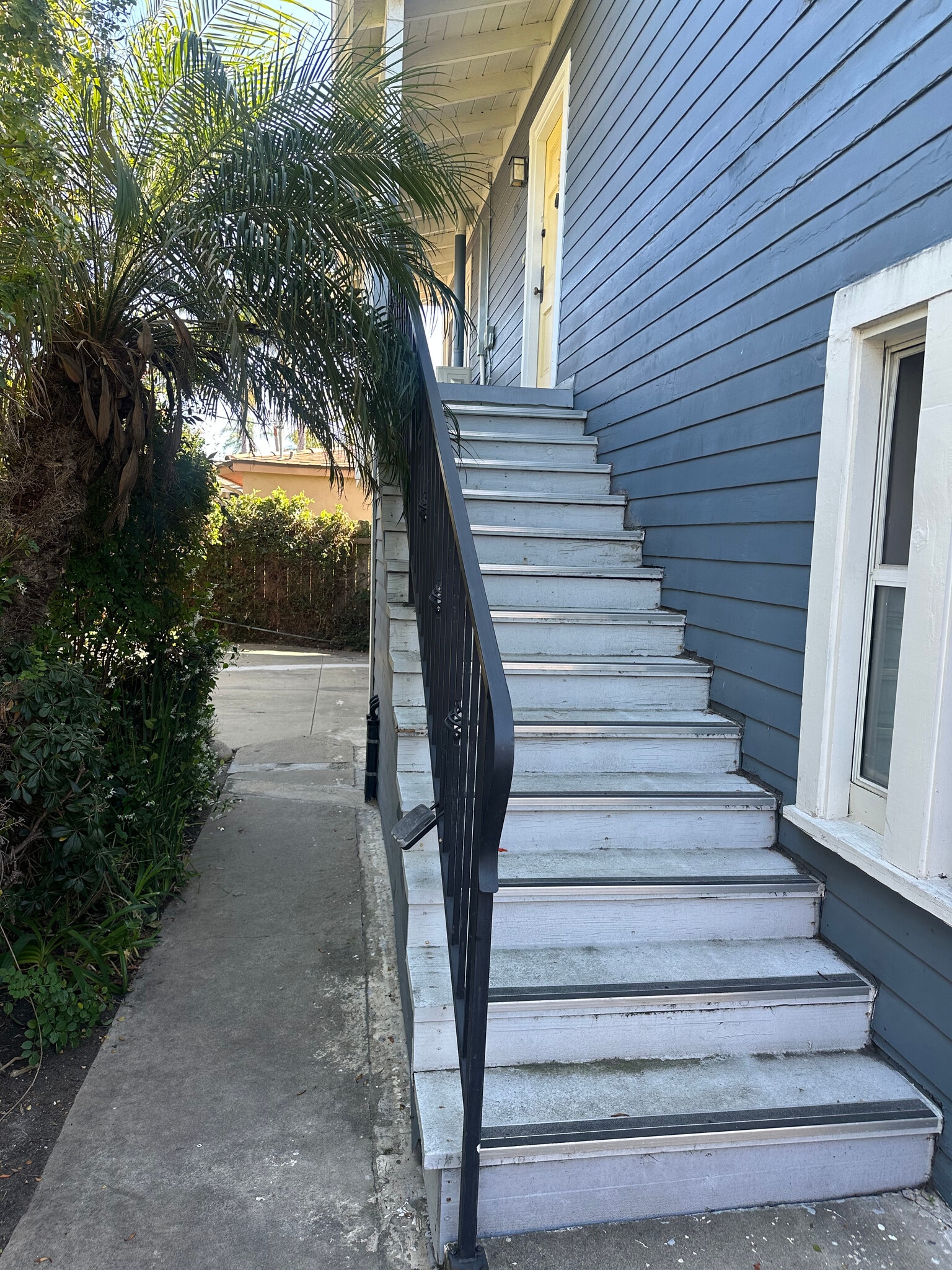 Building Photo - 3358 Dale St