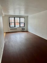 Building Photo - 48 Davis Ave