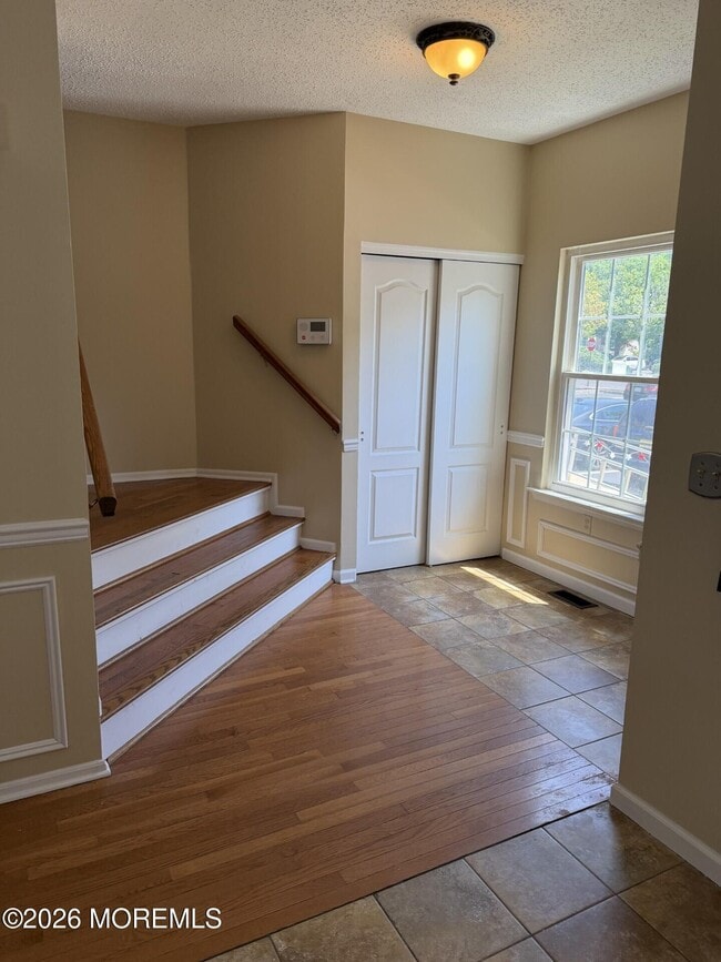 Building Photo - 3904 Plowmans Ct