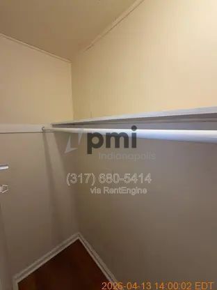Building Photo - 402 N Delaware St